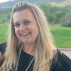 Meet your Posher, Laurel